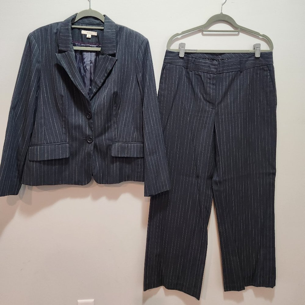 2 Piece Navy Pantsuit w/purple and white pinstripes